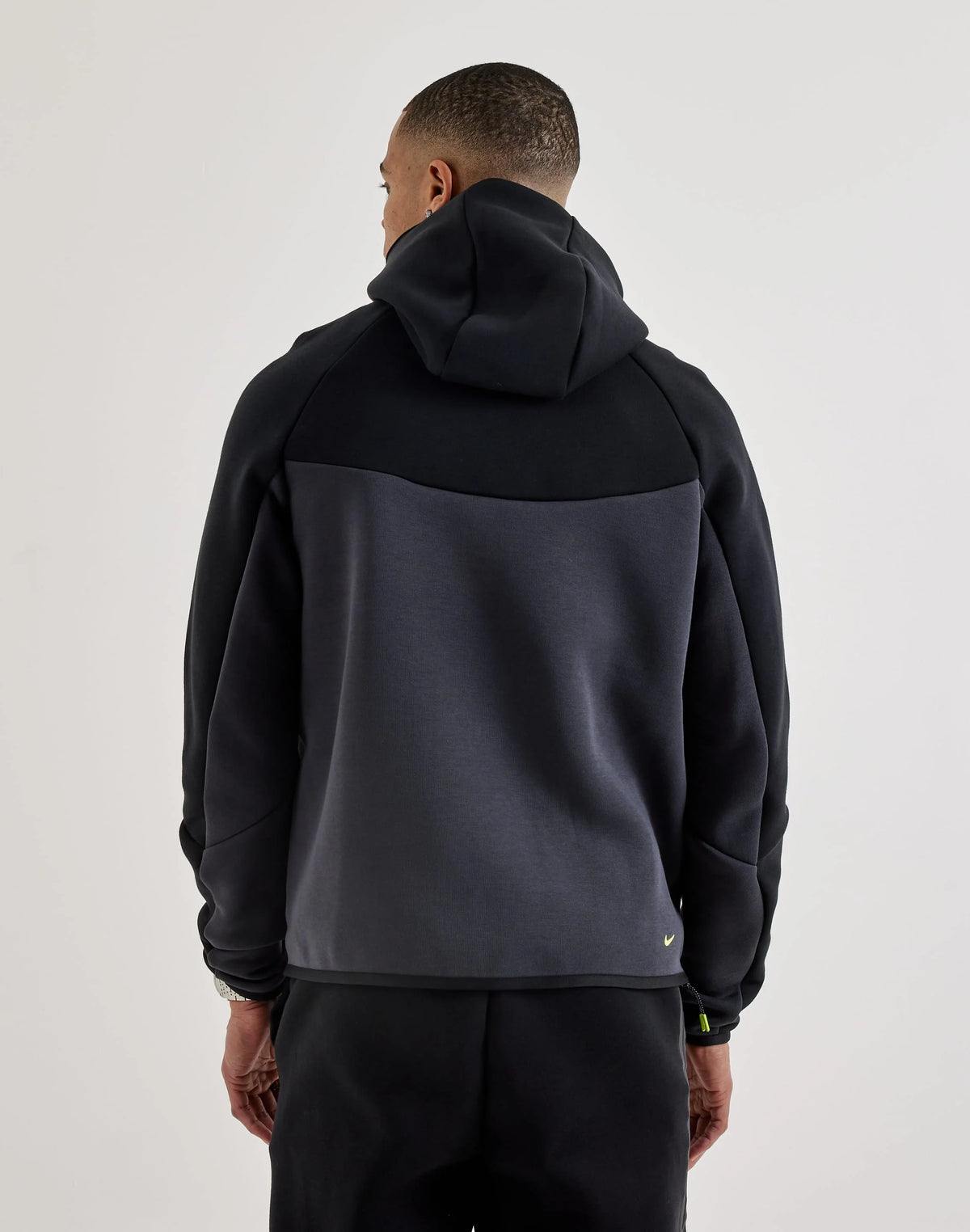 Campera Nike Tech Full-Zip Air Max