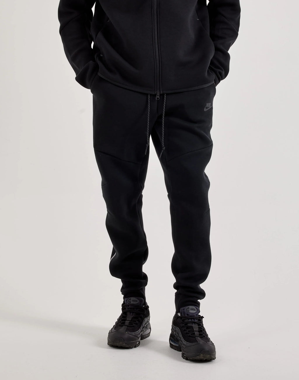 Pantalón Nike Tech Reflective