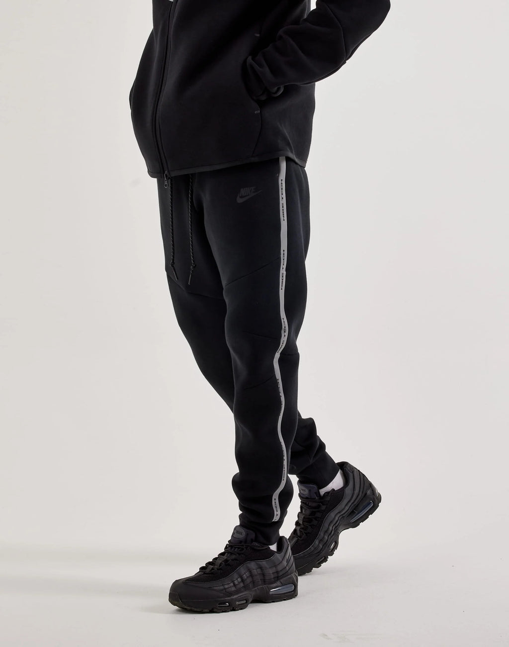 Pantalón Nike Tech Reflective