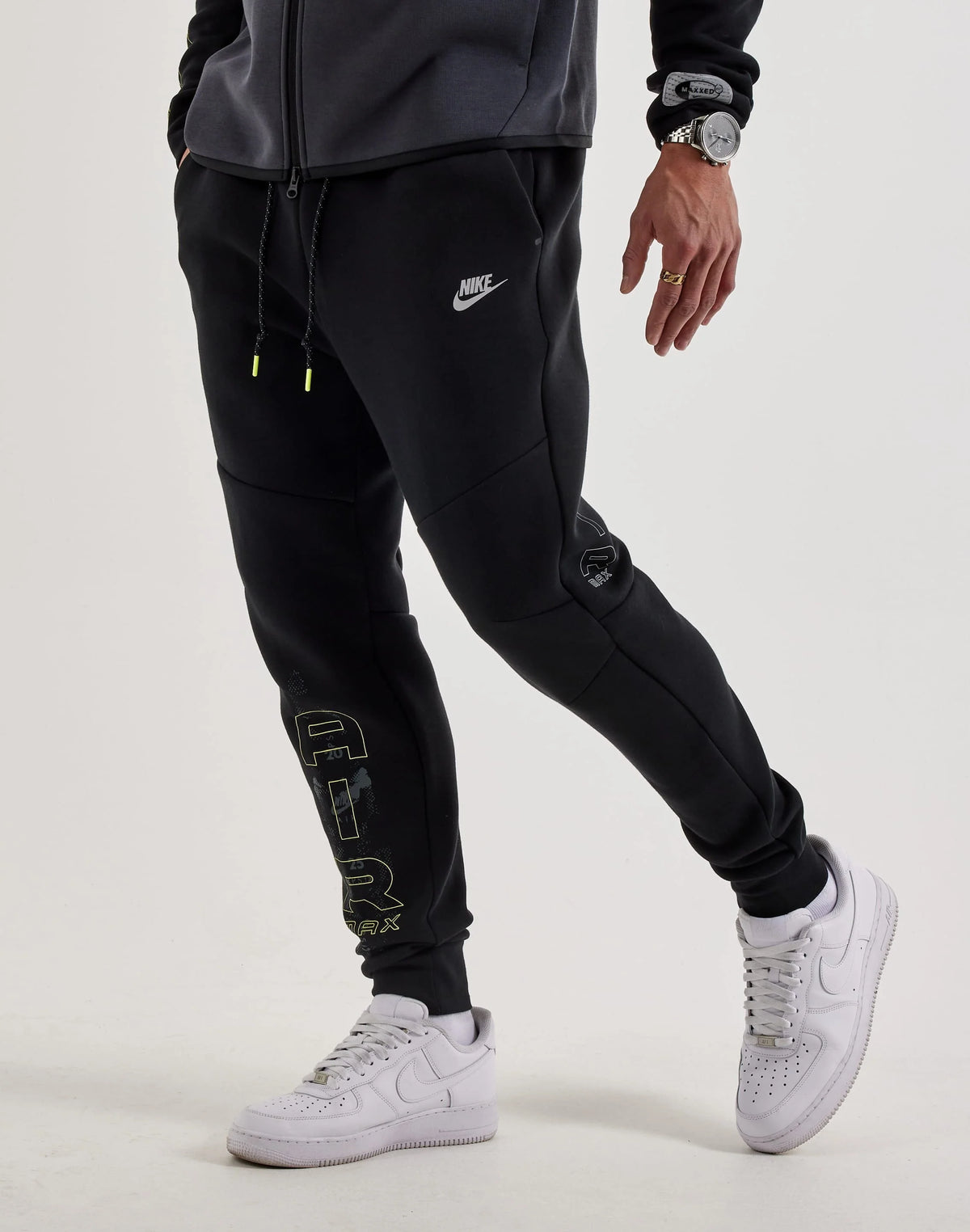 Pantalón Nike Tech Air Max