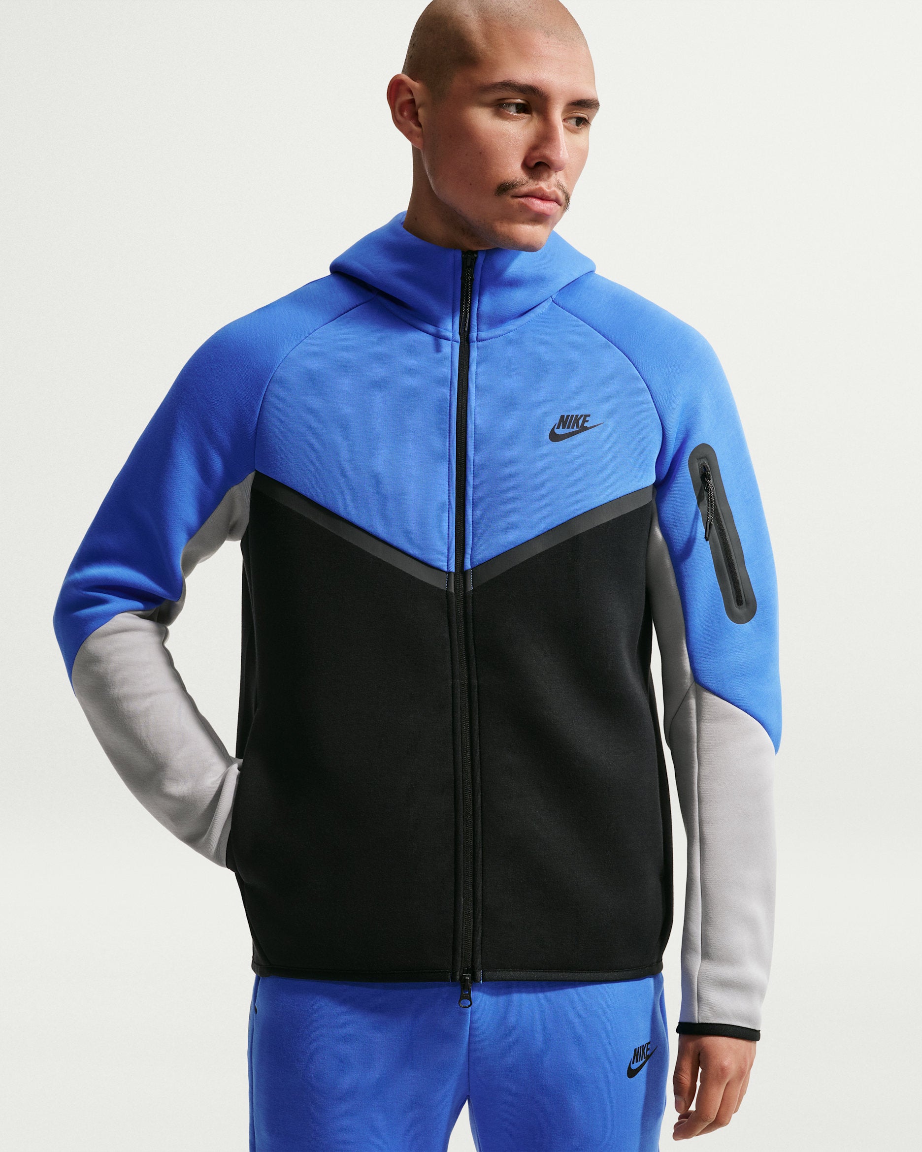 Campera Nike Tech Blue And Black
