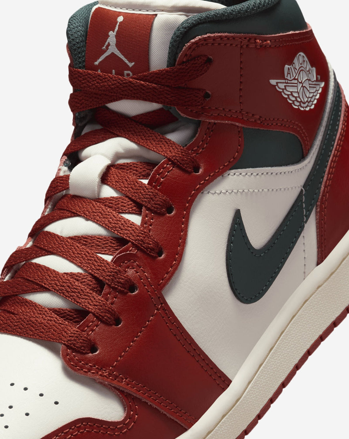 Air Jordan 1 Mid