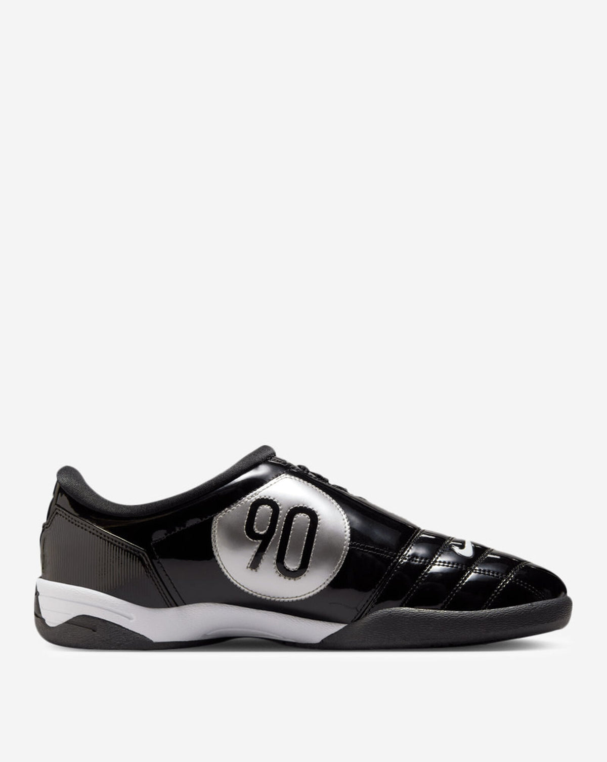 Nike Total 90