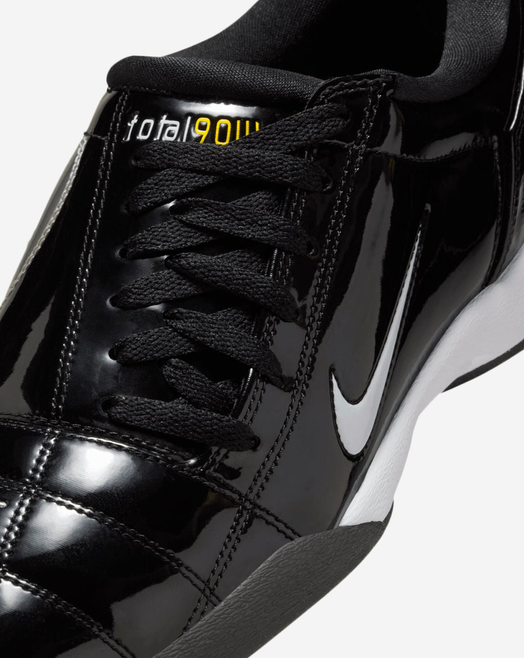 Nike Total 90
